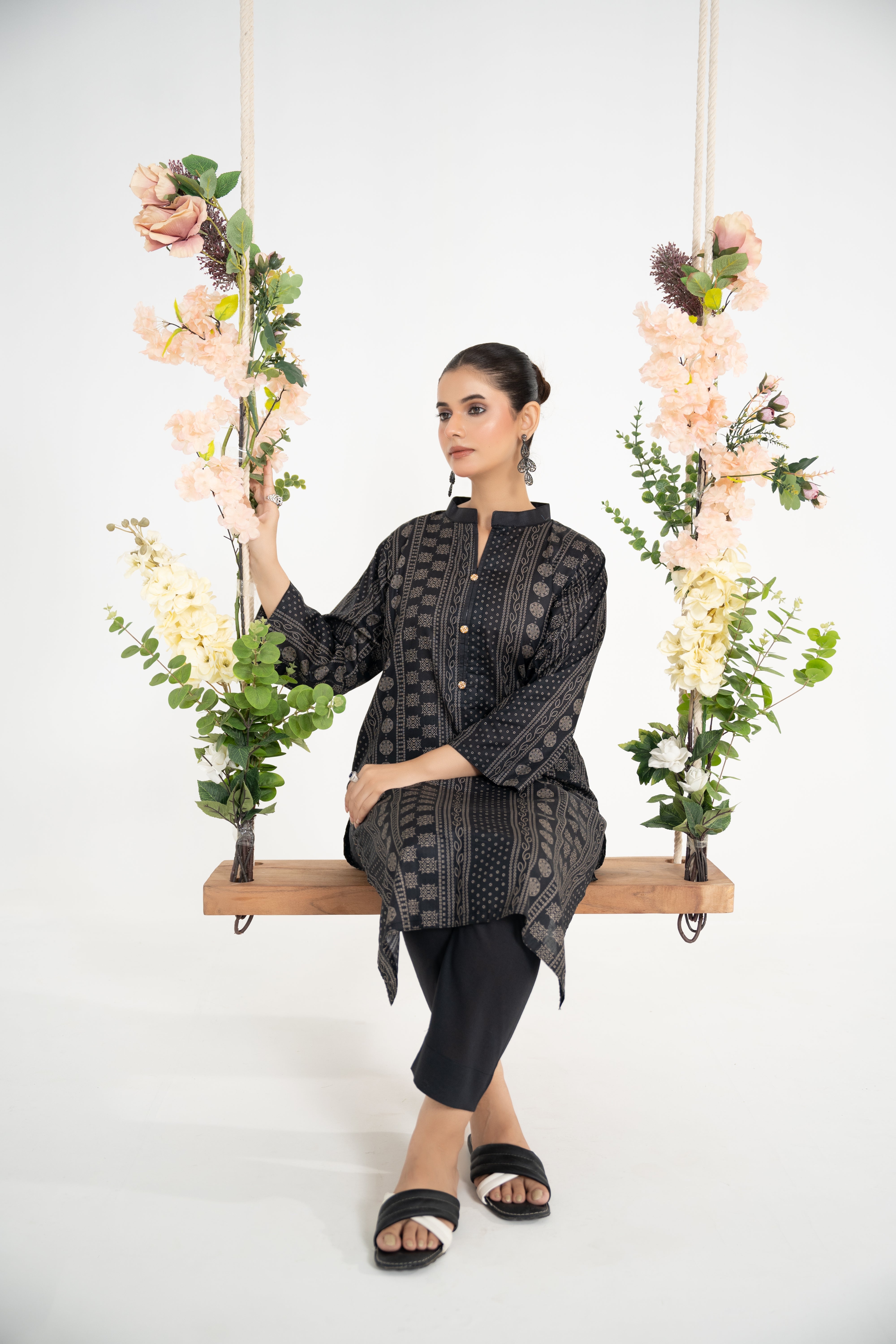 Black Petal 2Pc - Printed Lawn Stitched